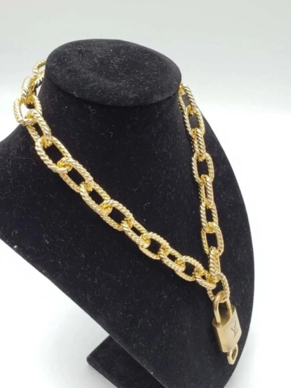 Authentic Louis Vuitton Gold Lock & Key 🔐 Unbranded Gold Plated Necklace